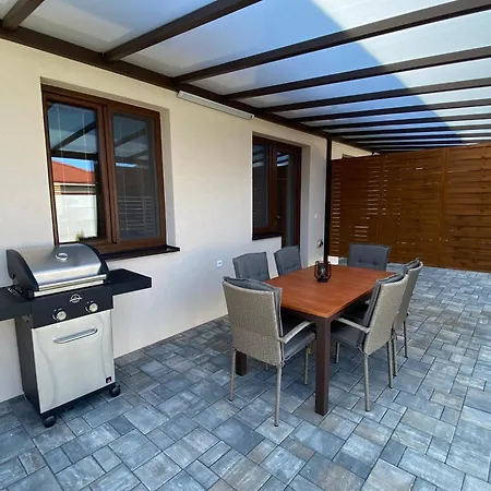 Apartment Nezabudka *