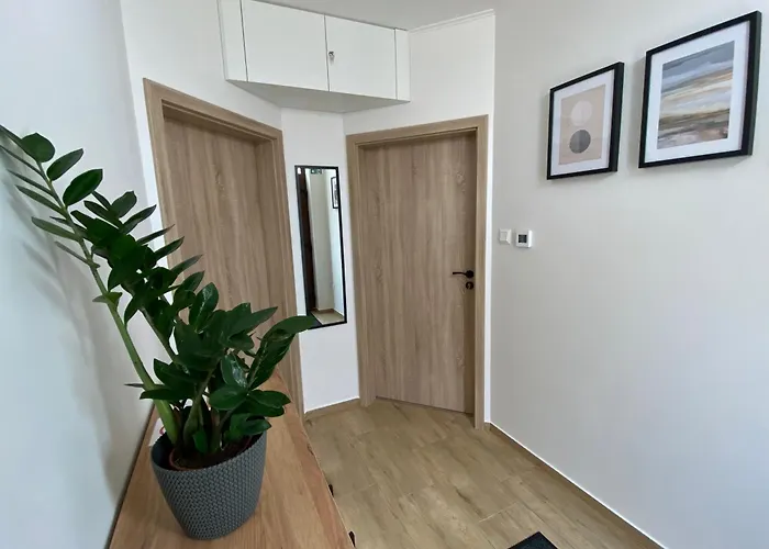 아파트 Nezabudka *